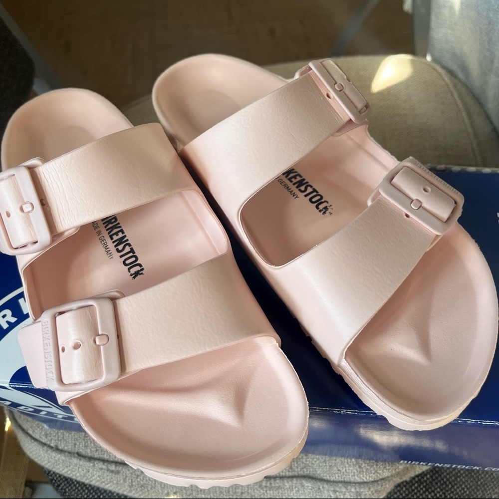 Birkenstock Arizona Essentials EVA in Rose